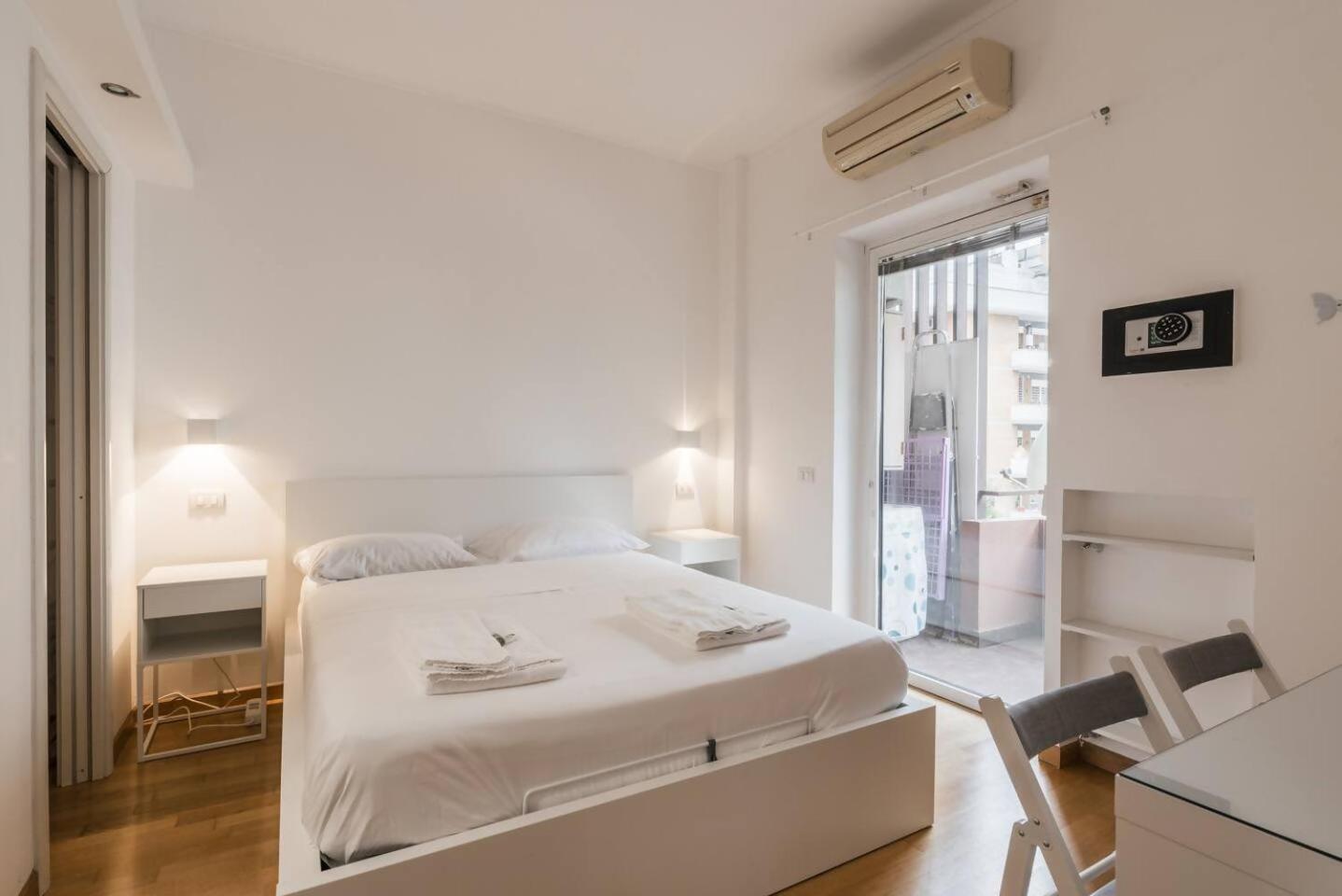 Raffaella Apartment โรม ภายนอก รูปภาพ