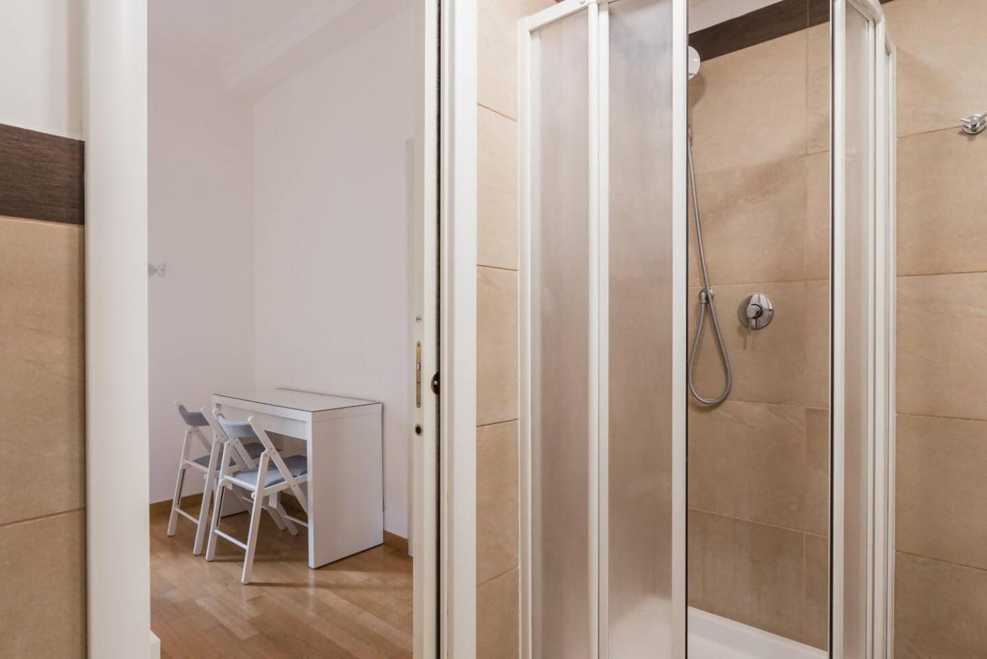 Raffaella Apartment โรม ภายนอก รูปภาพ