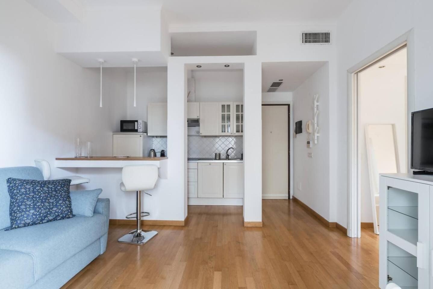 Raffaella Apartment โรม ภายนอก รูปภาพ